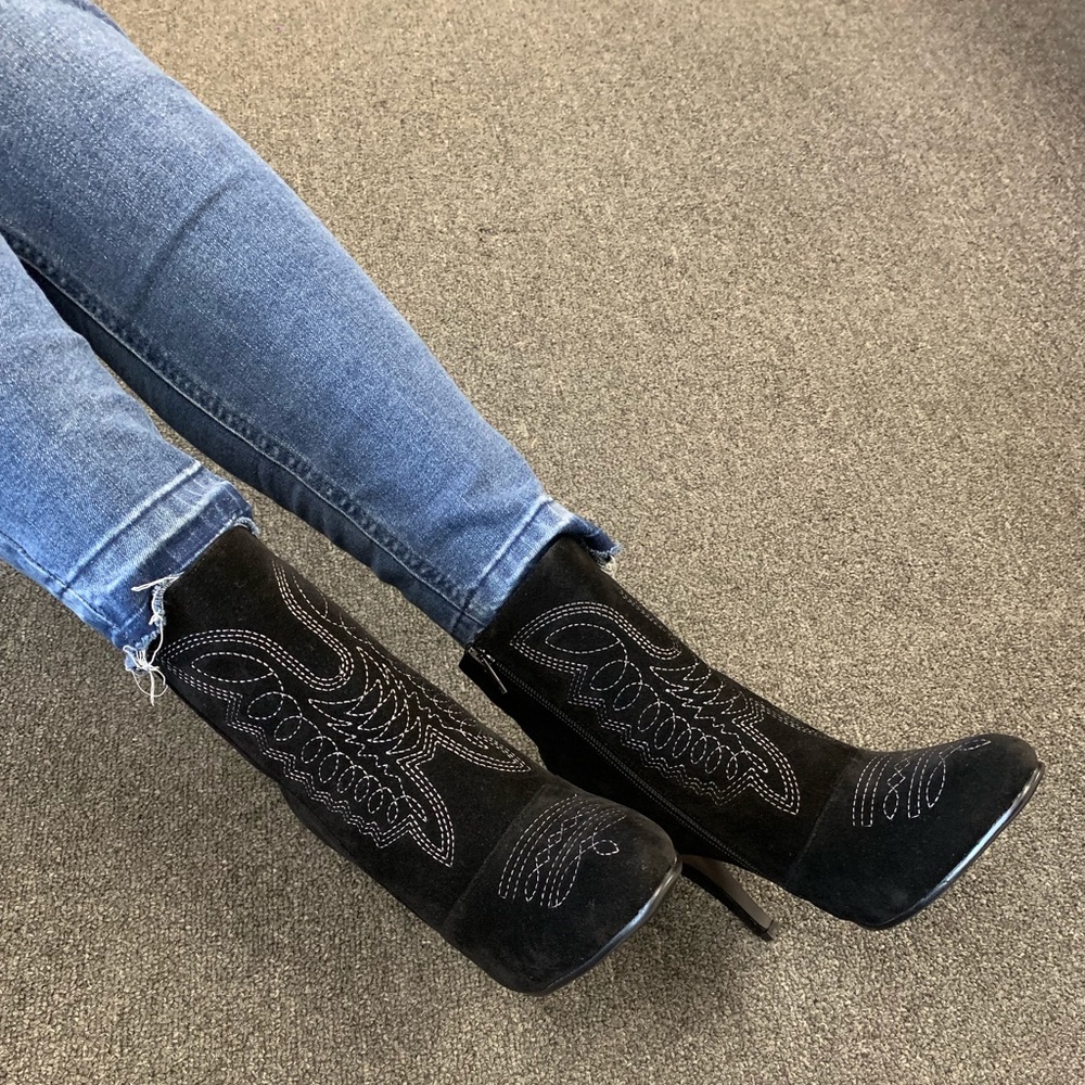 ShopFor_Fun Boutique Black Suede Embroidered Ankle Booties